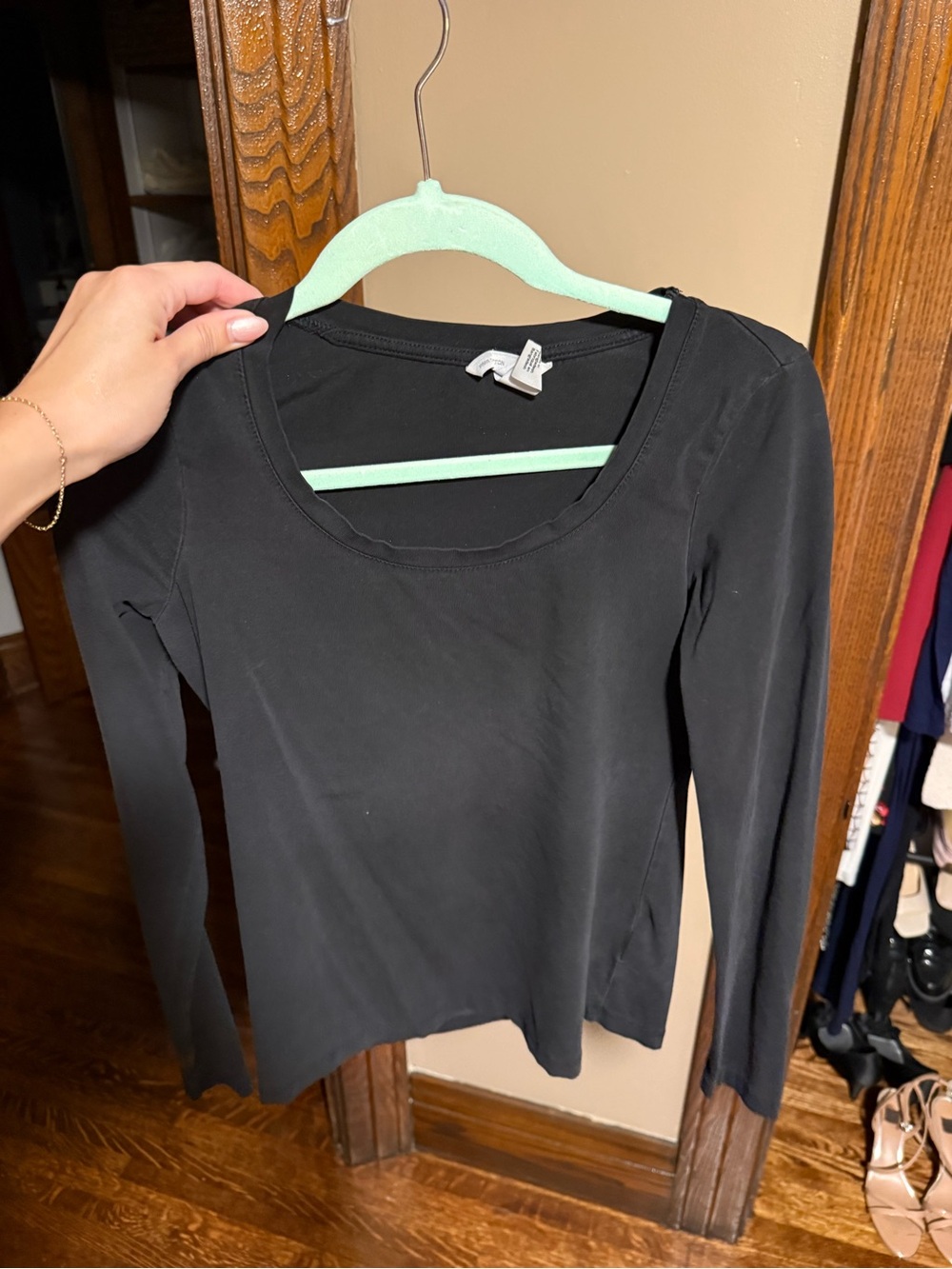 H&M Black Long-Sleeve Scoop Neck Top